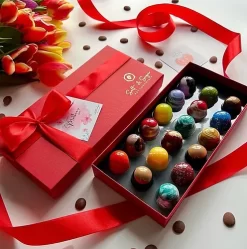 [ #OUR BEST-SELLING ] 🔥🔥18 Luxurious Chocolate Truffles